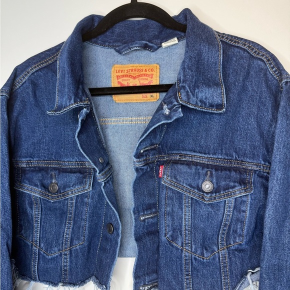 Levi's Blue Cropped Jean Jacket - Picture 2 of 6